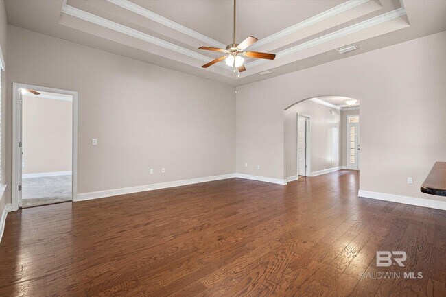 Foto del edificio - 745 Whittington Ave
