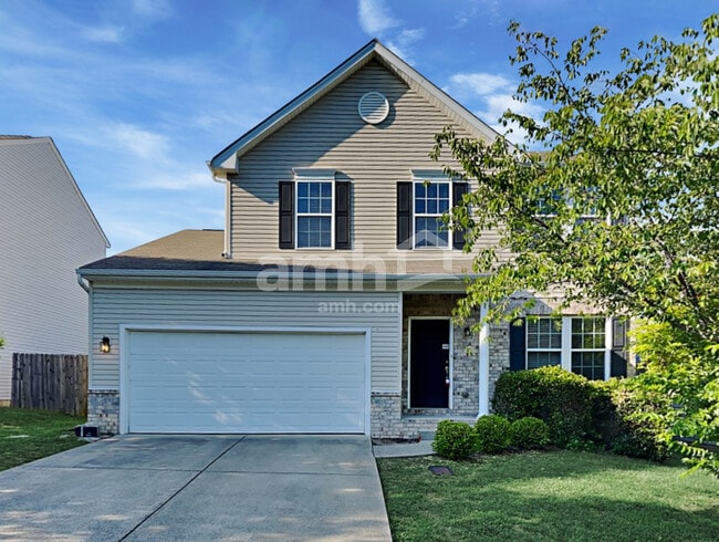 Building Photo - 661 Wolfeboro Ln