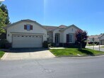 Foto principal - 360 Gladstone Dr