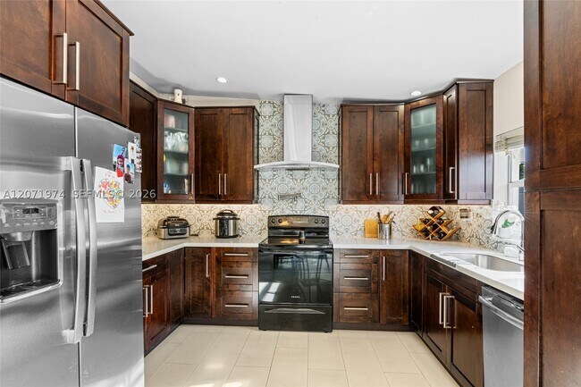 Foto del edificio - 3010 SW 103rd Pl