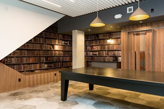 Foto del edificio - 581 Ocean Pkwy
