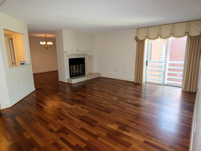Foto del edificio - 380 Place Ln