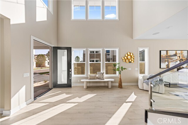 Building Photo - 131 Riverbend