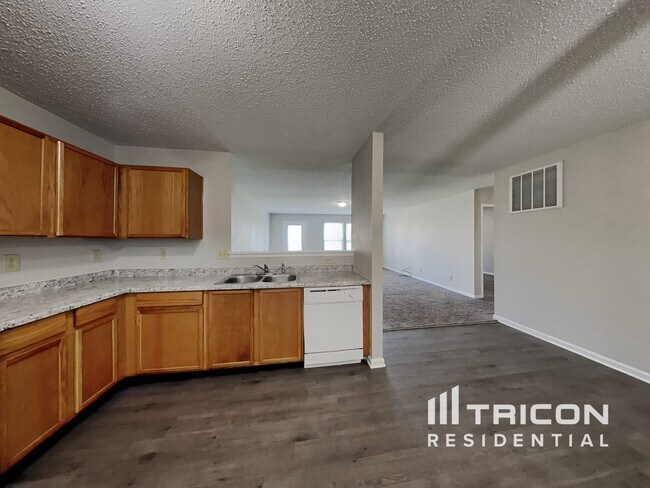 Foto del edificio - 6796 W Stansbury Blvd