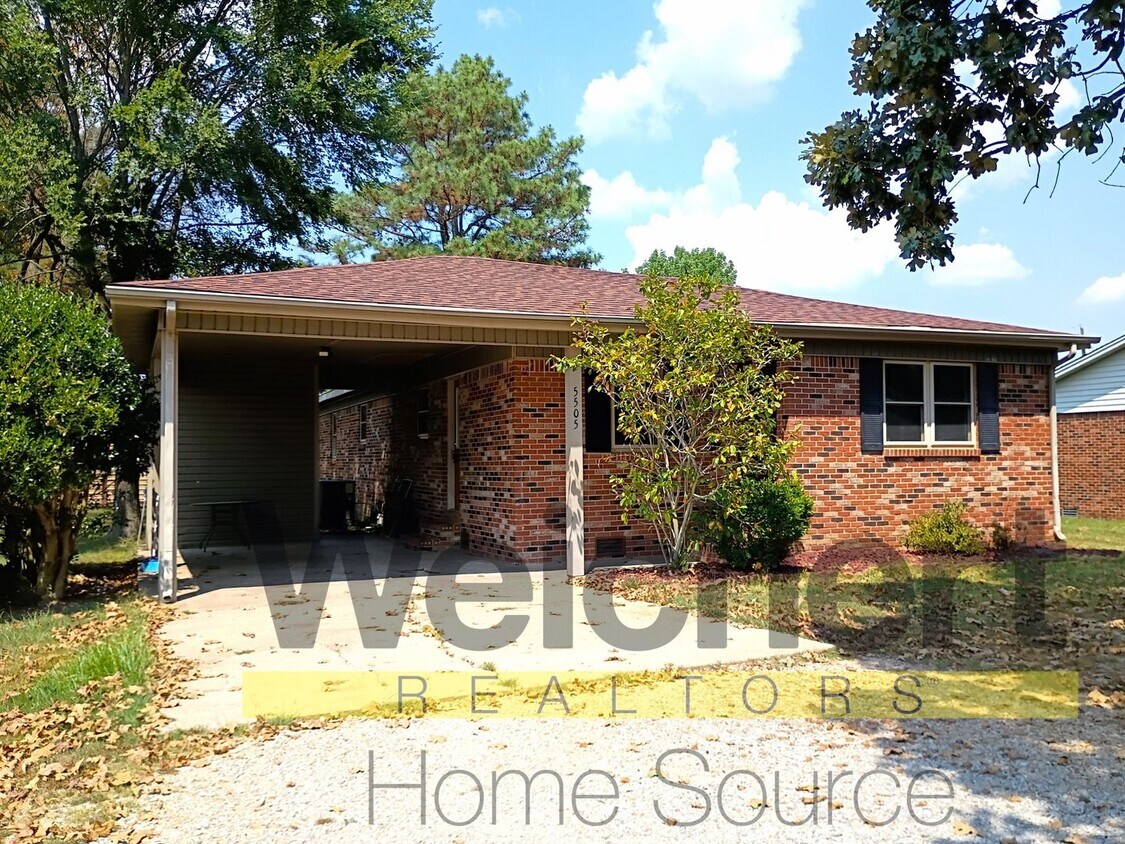 Primary Photo - Comfortable 3-Bed, 2-Bath Rental in Quiet ...
