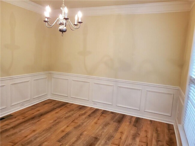 Foto del edificio - 6153 Briggs Way