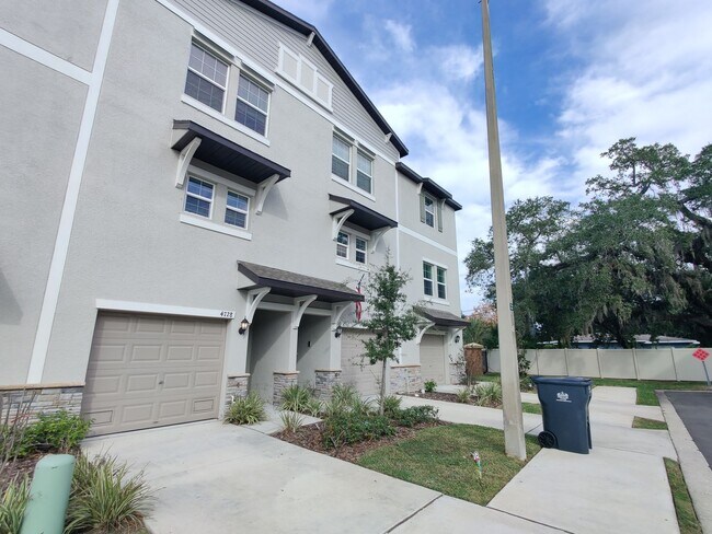 Building Photo - 4728 Pickering Harbor Pl, Tampa, FL 33619