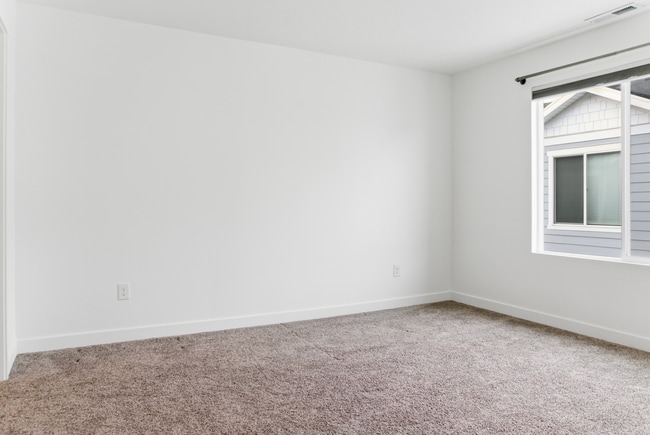 Foto del edificio - 367 Navigator Ct