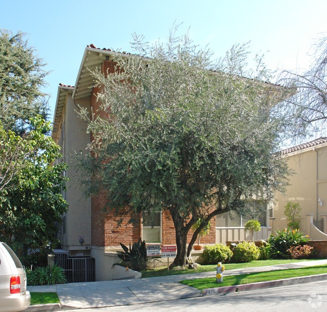 Building Photo - Spalding Apartments