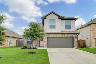 Building Photo - 5687 Heron Dr