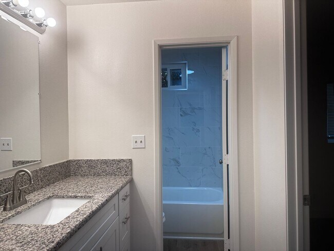 Foto del edificio - HEB-1