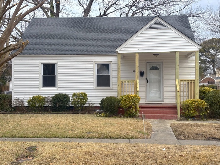 Primary Photo - RENOVATED 4 BEDROOM/2 BATH HOME FOR RENT!!!