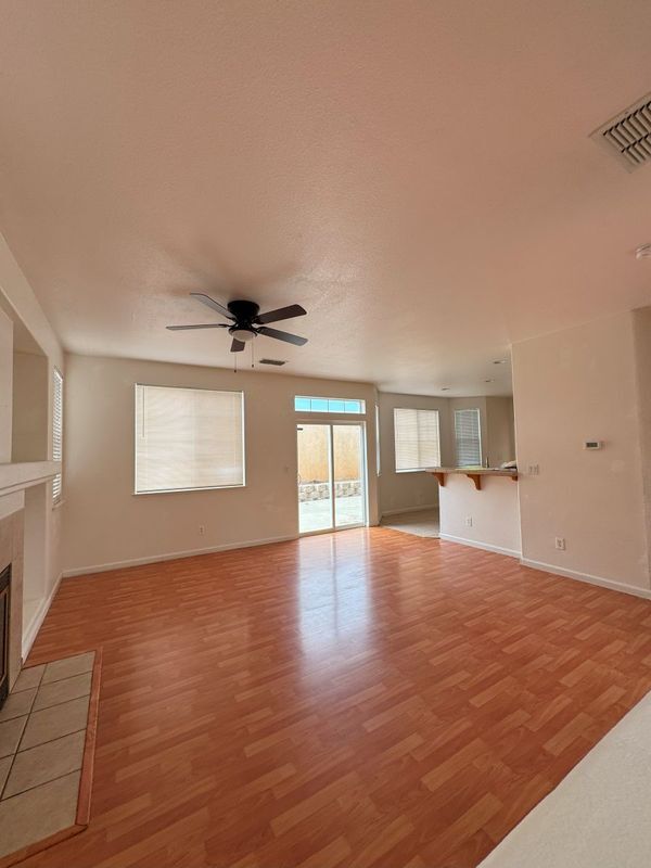 Building Photo - 645 Rockspray Cir