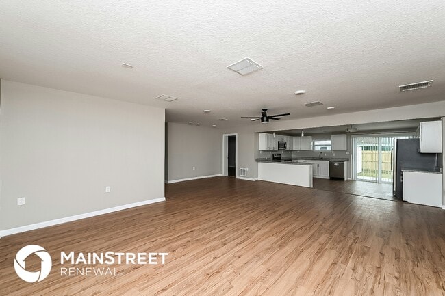 Building Photo - 1449 Dartmouth Dr