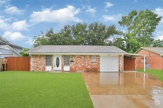 Building Photo - 10914 Twig Dr