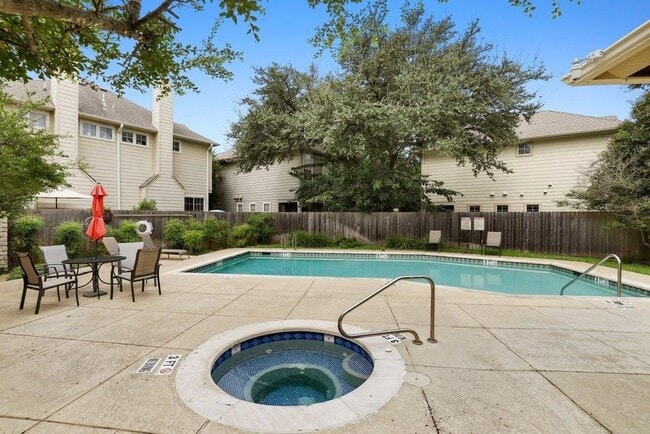 Building Photo - 8518 Cahill Dr