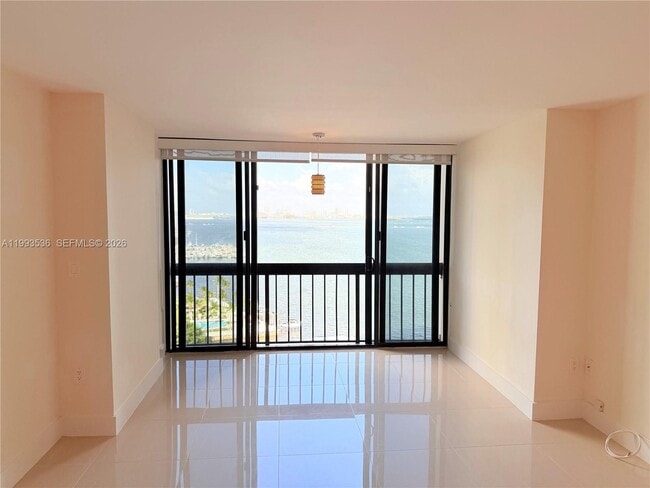 Foto del edificio - 2333 Brickell Ave