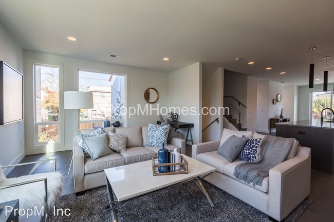 Foto del edificio - 4549 N Williams Ave