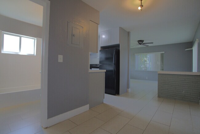 Foto del edificio - 278 SW 9th St