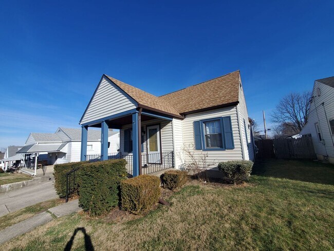 Foto del edificio - Stunning 3 bedroom 2 bath house!