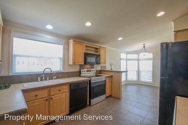 Building Photo - 3 br, 2 bath House - 54 Dian Dr.