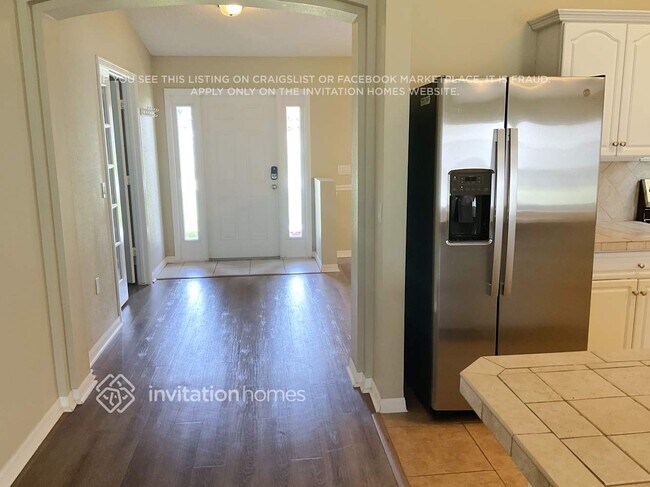 Foto del edificio - 2314 Umbrella Tree Dr