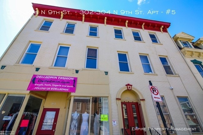 Building Photo - 302-304 N 9th St