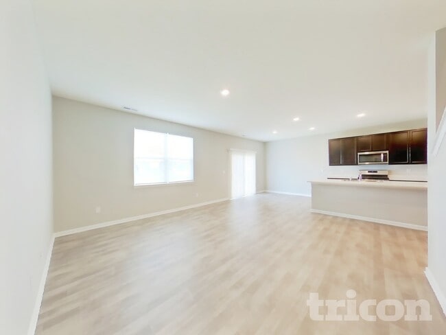 Foto del edificio - 9137 Hemingway Dr