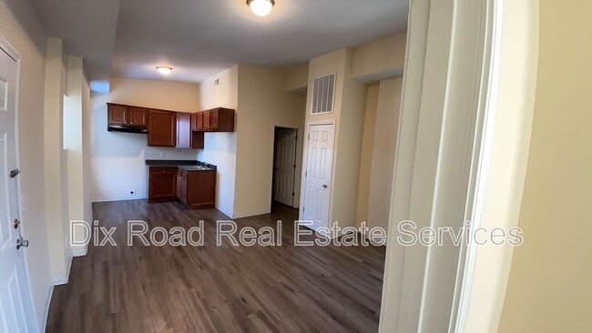 Building Photo - 4200 Colerain Ave