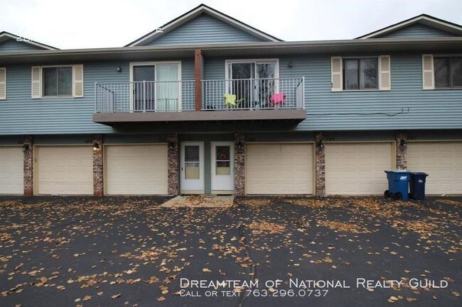 Building Photo - 793 Parkside Dr
