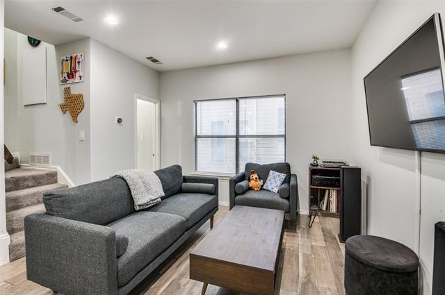 Foto del edificio - 2728 Reagan St