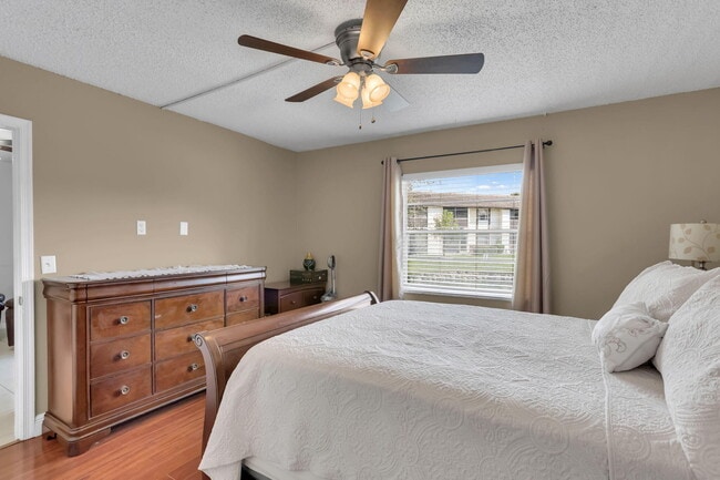 Foto del edificio - 2423 NW 89th Dr