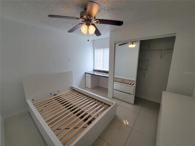 Foto del edificio - 2601 SW Archer Rd