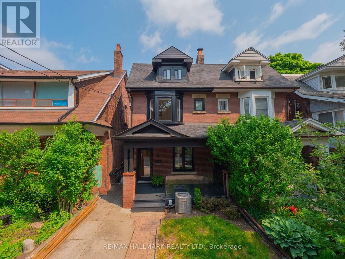 Primary Photo - 18 Millbrook Crescent