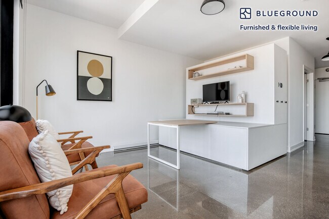 Foto del edificio - 1461 S Blue Island Ave