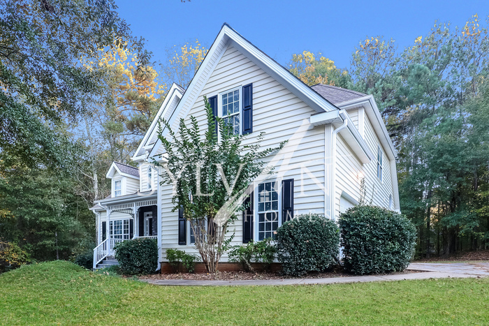 Primary Photo - This sweet home is move-in ready