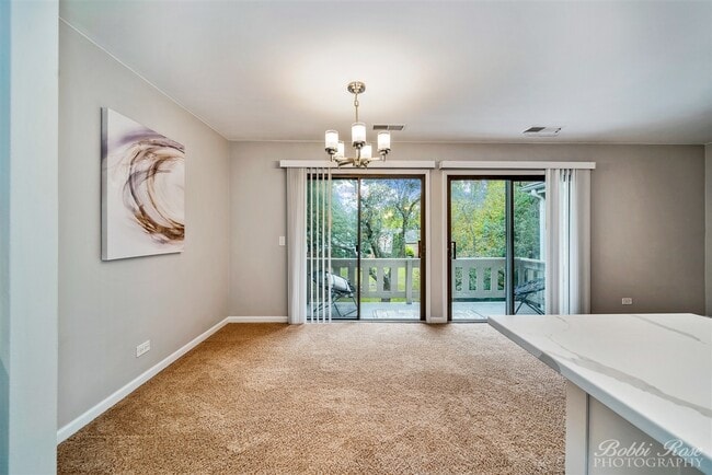 Building Photo - 115 Sussex Cir
