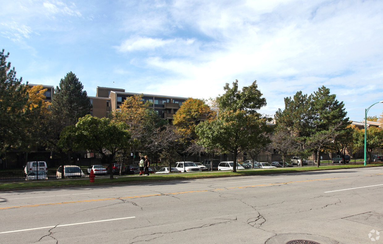 Foto del edificio - Shoreline Apartments