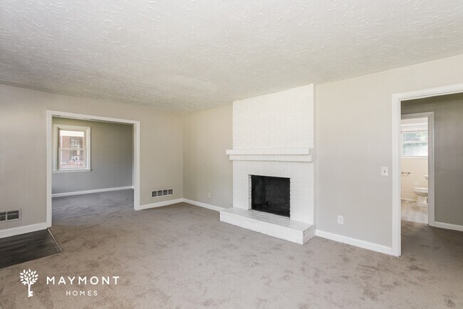 Foto del edificio - 3416 Truman St