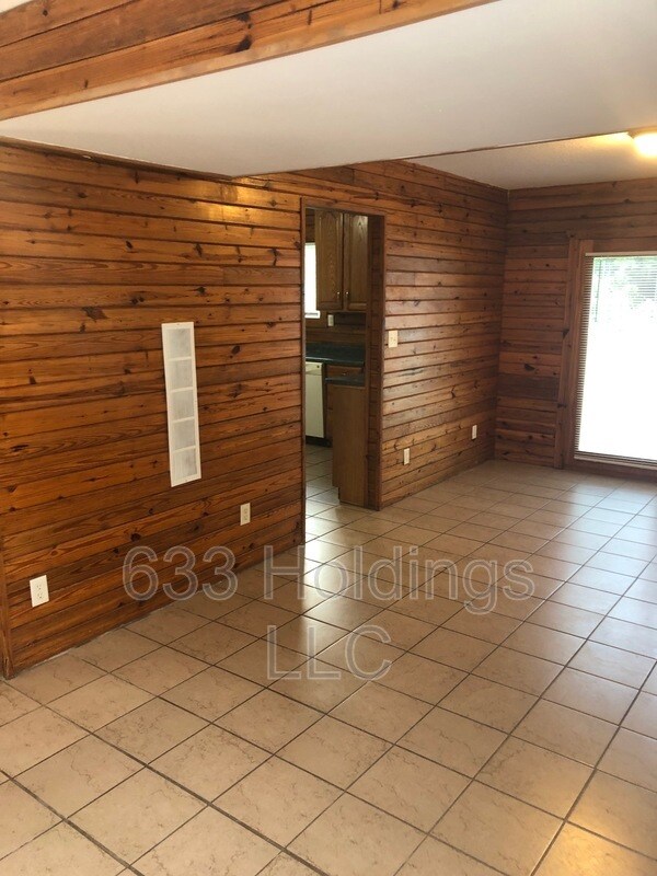 Foto del edificio - 6025 W Farmington Rd