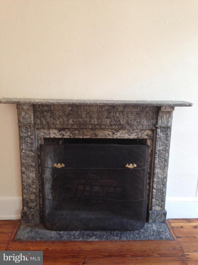 Primary Photo - 1212 Spruce St