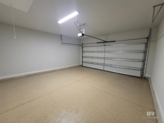 Foto del edificio - 1349 Aldon St