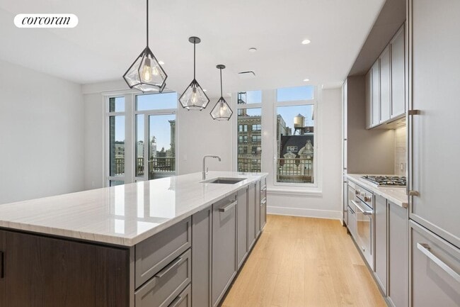 Foto del edificio - 218 W 103rd St