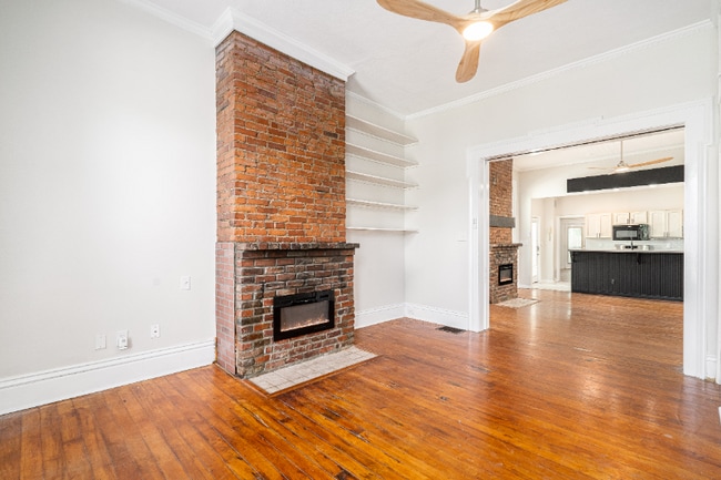 Building Photo - 1432 Rufer Ave