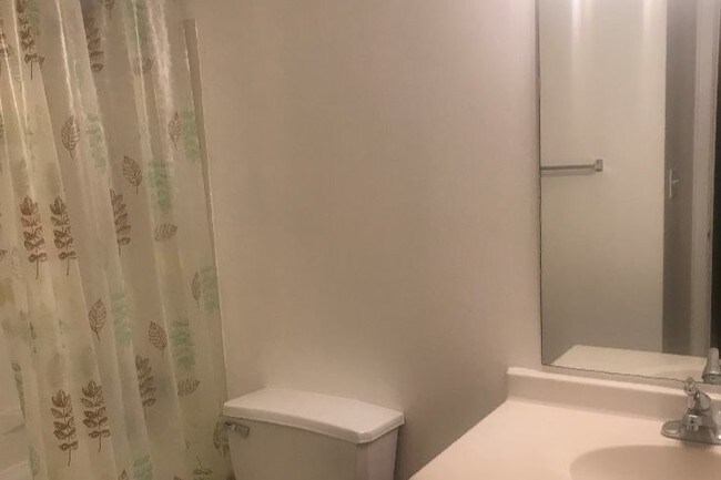Bath - 5333 Cedar Point Dr