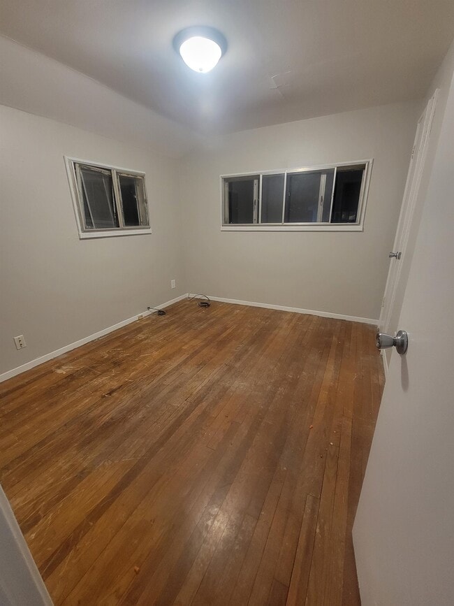 Building Photo - 4970 Tennessee St