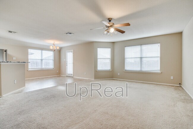 Foto del edificio - 2725 Marsha Ln
