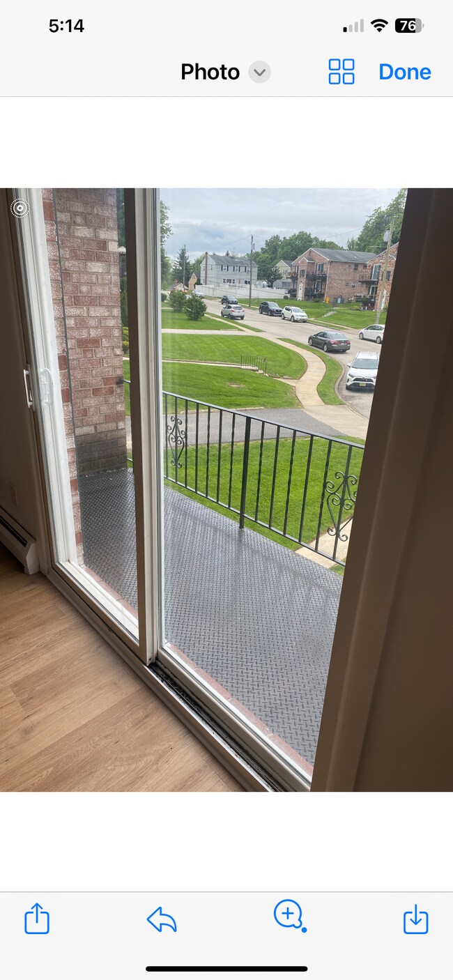Foto del edificio - 835 Garrett Ln