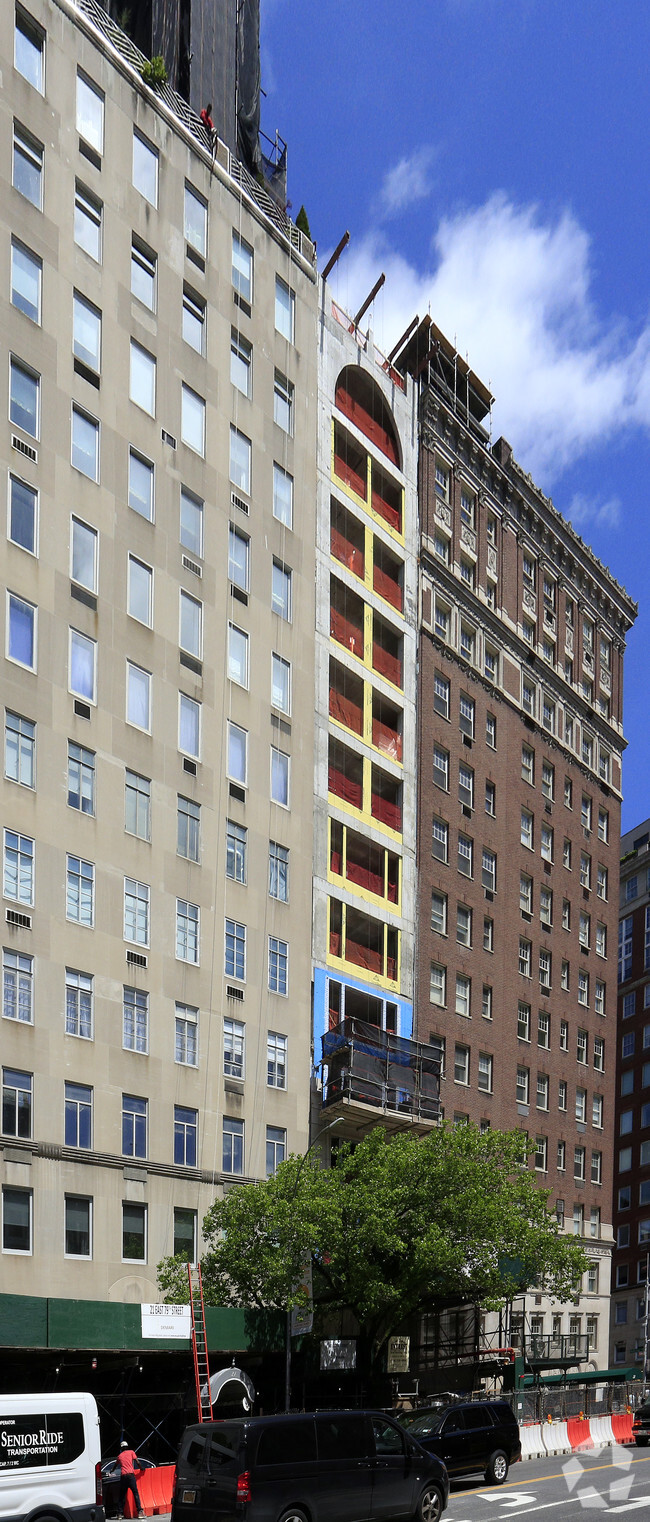 Foto del edificio - 27 E 79th St