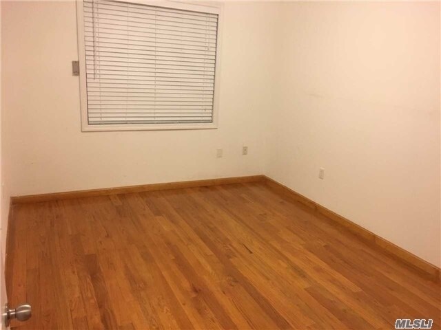Foto del edificio - 309 Soundview Ln